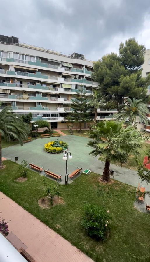 Piso Acogedor Fortuny Salou Exterior foto
